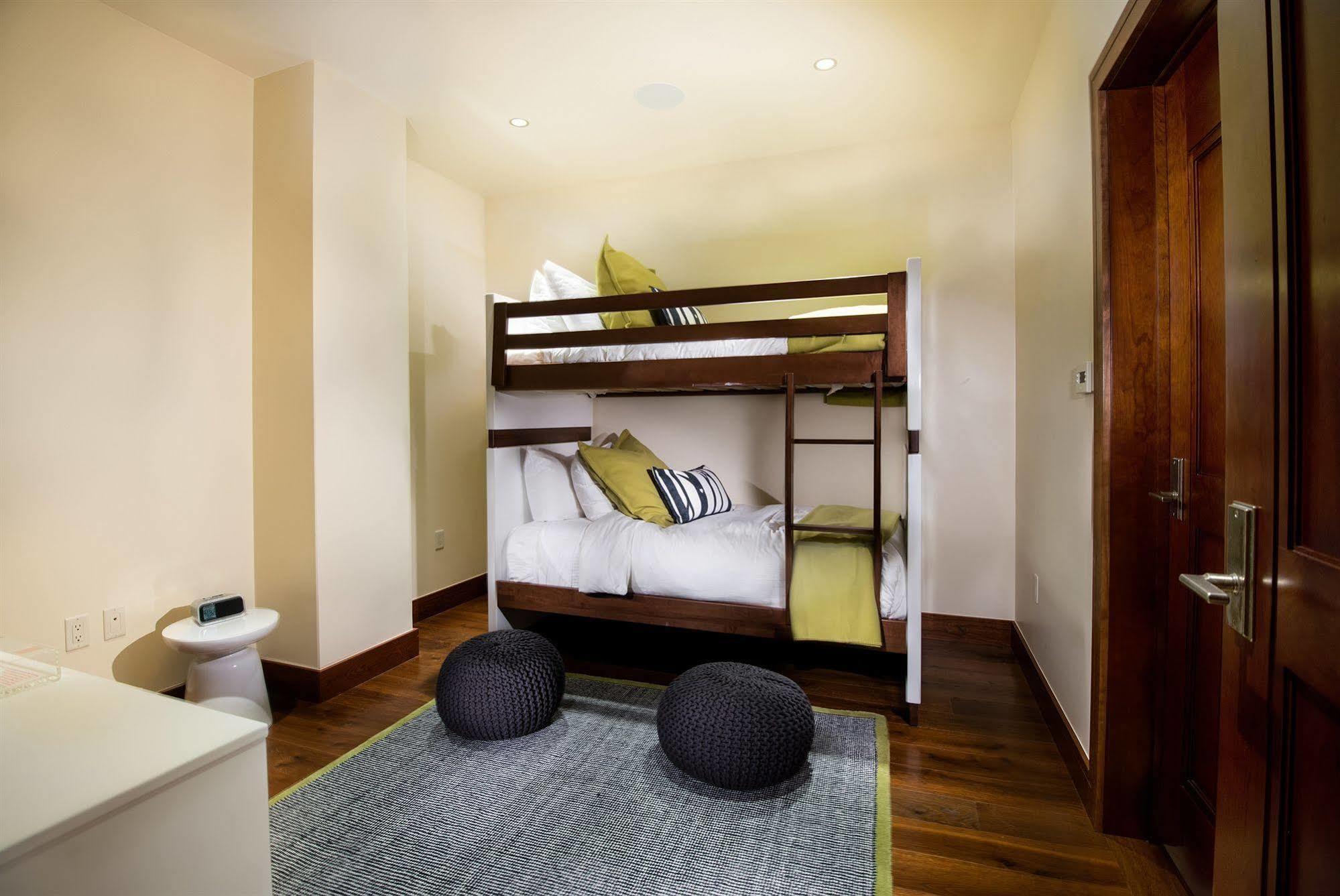 Elevation Resort Residences At Solaris เวล ภายนอก รูปภาพ