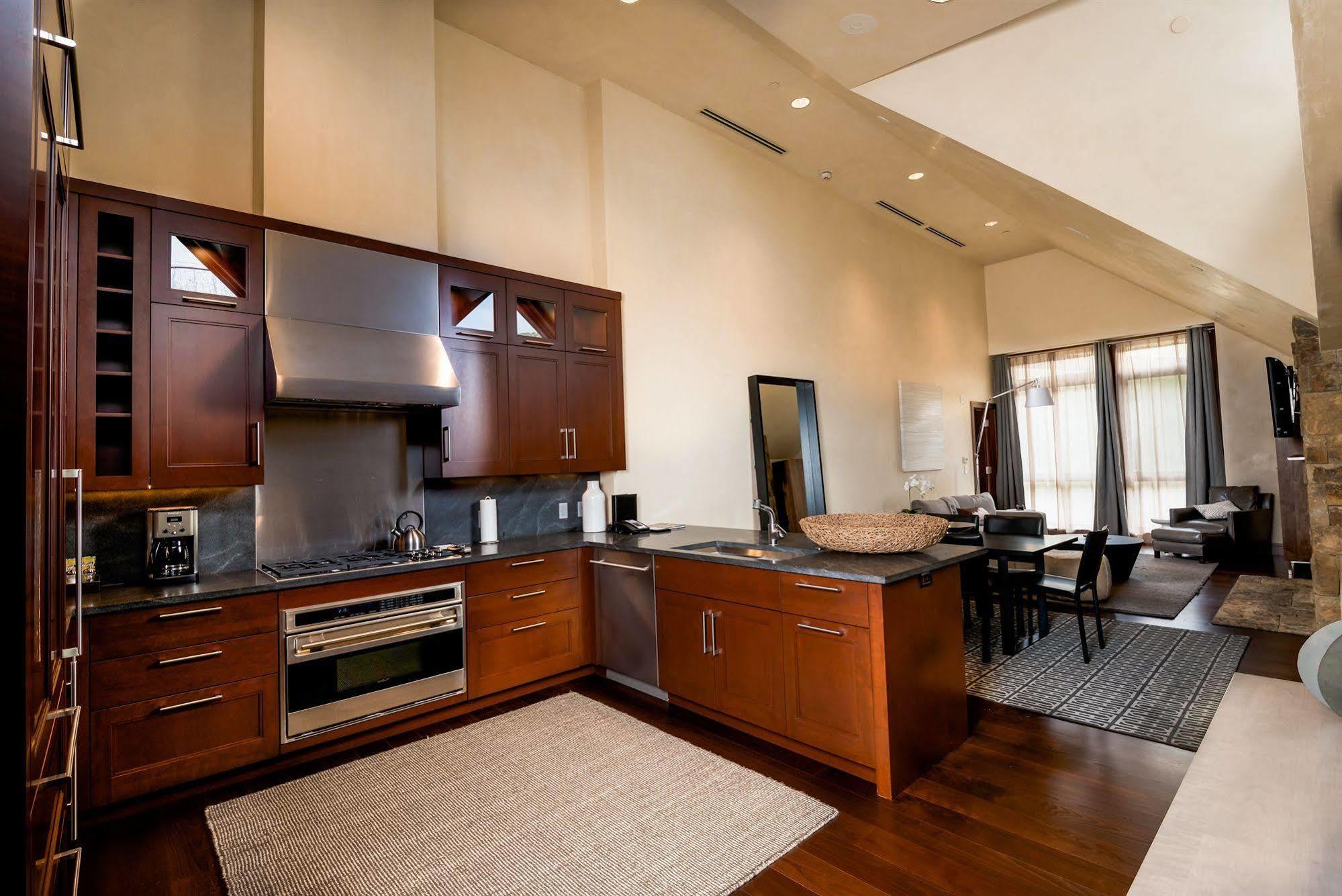 Elevation Resort Residences At Solaris เวล ภายนอก รูปภาพ